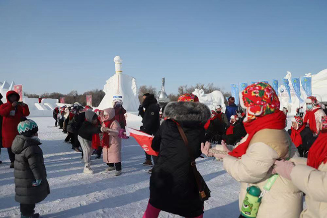 第八届中国残疾人冰雪运动季全国启动活动在哈尔滨举行2.jpg